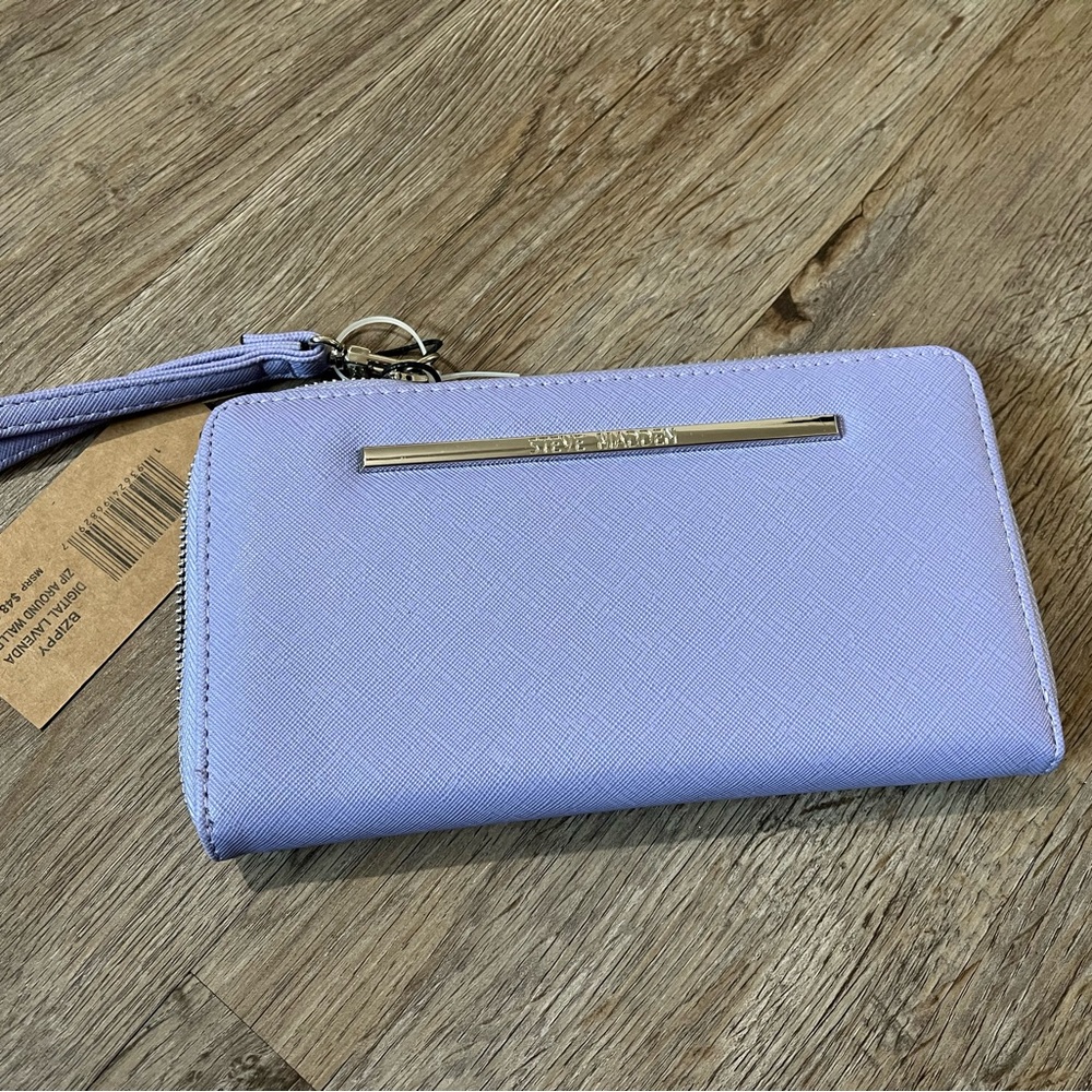 Steve Madden wallet purple